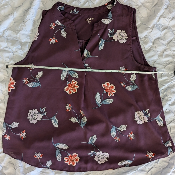 Floral Sleeveless Top - Purple - Picture 5 of 7